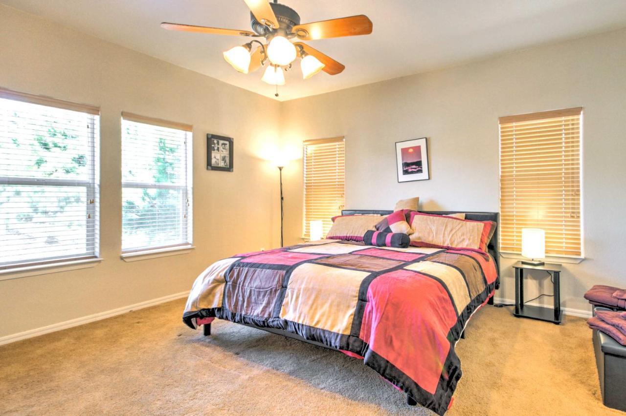 Beautiful Kanab Home With Yard - Walk To Restaurants Kültér fotó