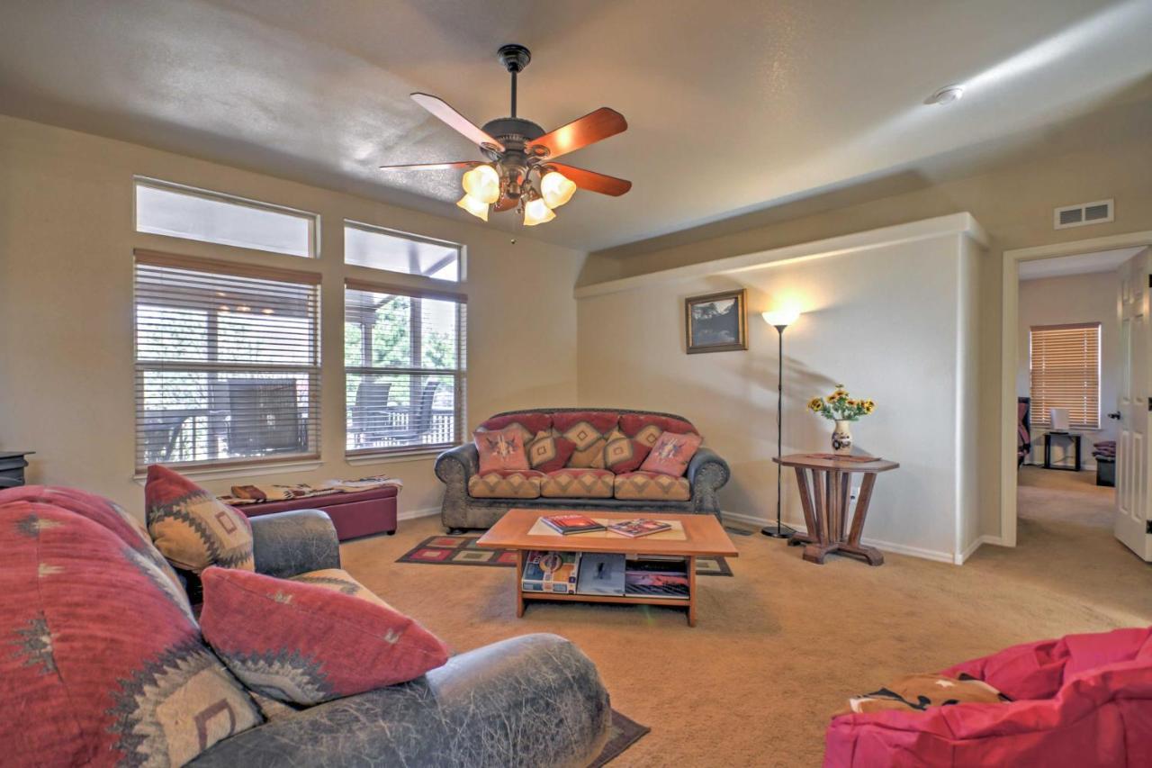 Beautiful Kanab Home With Yard - Walk To Restaurants Kültér fotó